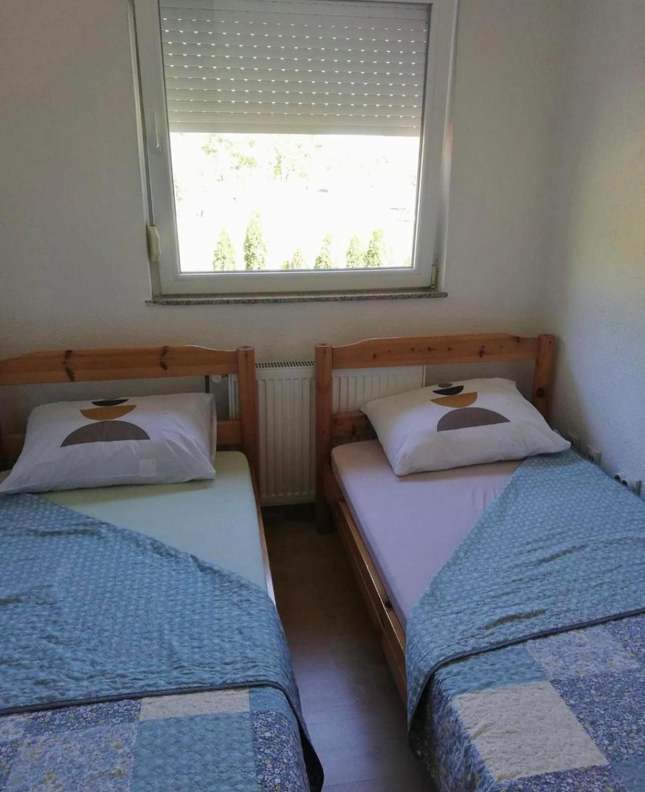 Holiday Homer Kuca Na Obali Vrbasa Banja Luka Esterno foto